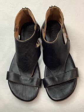 BED STU Soto Black Leather Sandal Sz 9